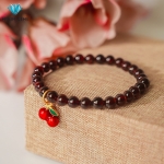 Vòng tay Garnet mix charm đồng xi